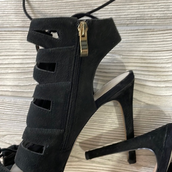 Shoemint Strappy Heels - Picture 4 of 8